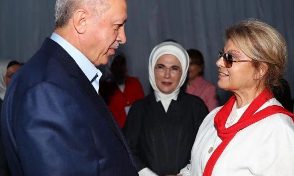 Ο Τσαβούσογλου φεύγει, η Τσιλέρ έρχεται υπουργός Εξωτερικών του Ερντογάν;